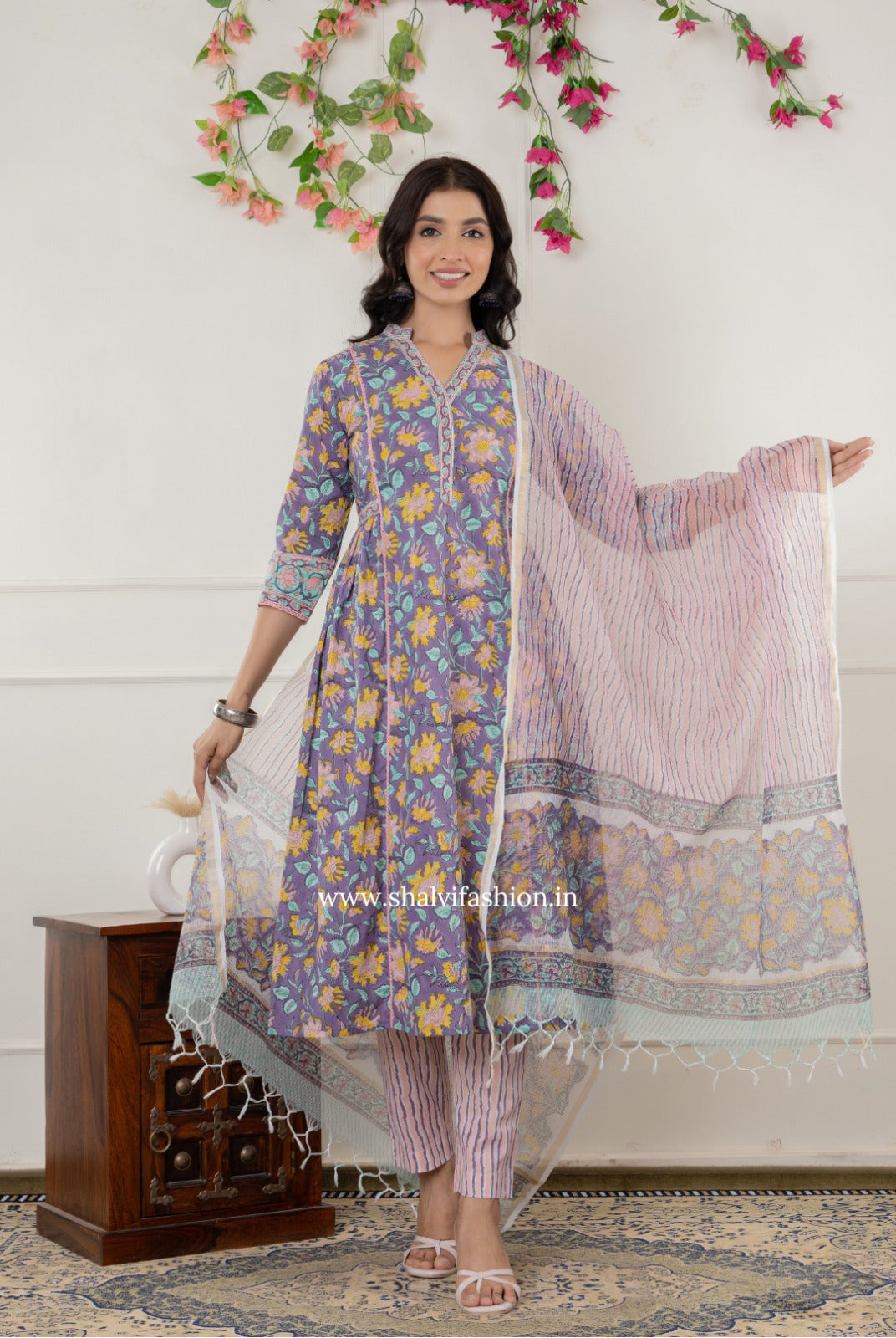 Shop block printed cotton suits with kota dupatta (CSS315)