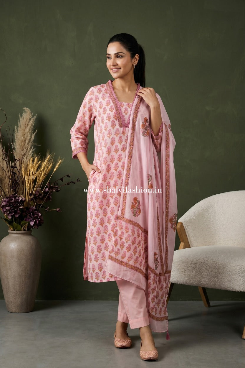 Shop hand block print organza suit set with organza dupatta online (CSS617)