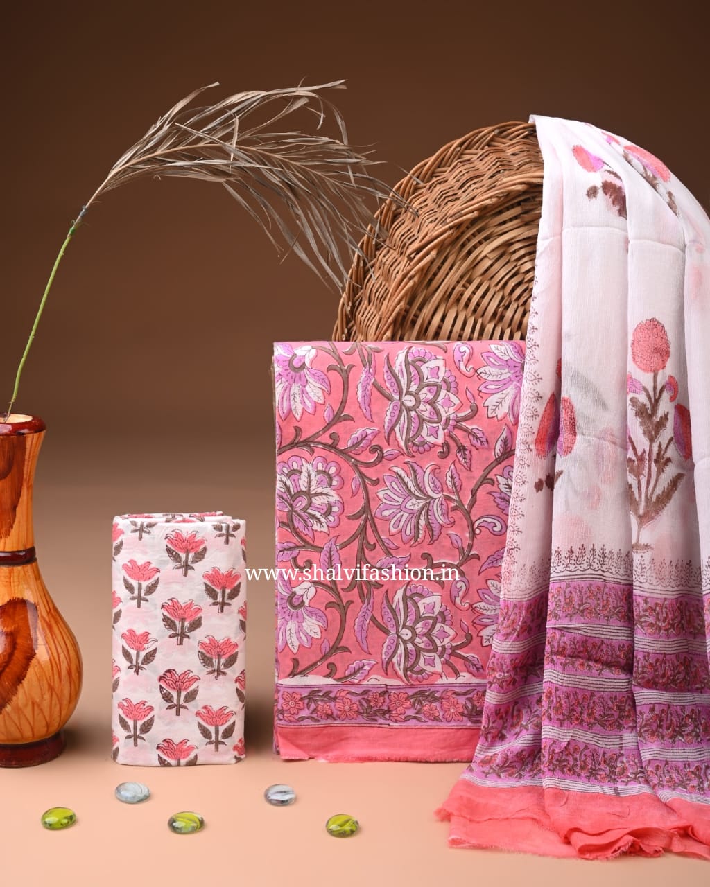 Shop jaipuri print cotton suits with chiffon dupatta (PCHF627)