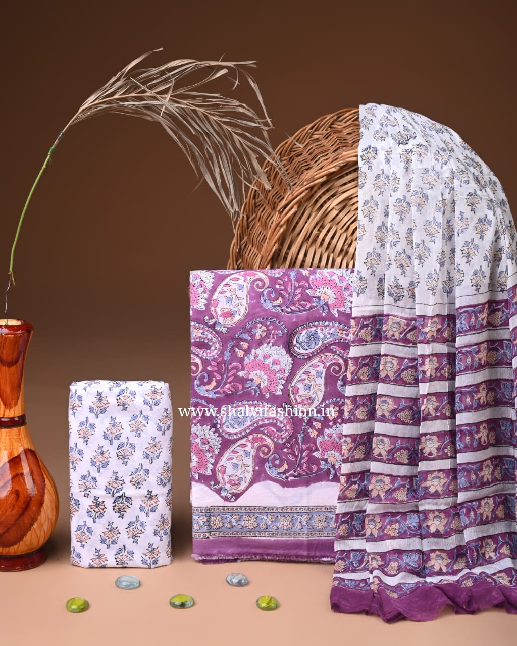Shop hand block printed cottov suits with chiffon dupatta online (PCHF638)