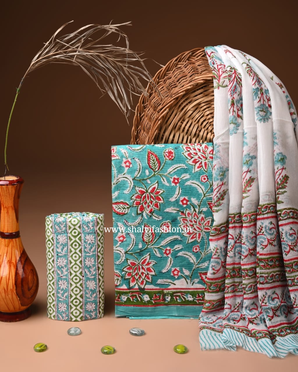 Shop jaipuri print cotton suits with chiffon dupatta (PCHF651)