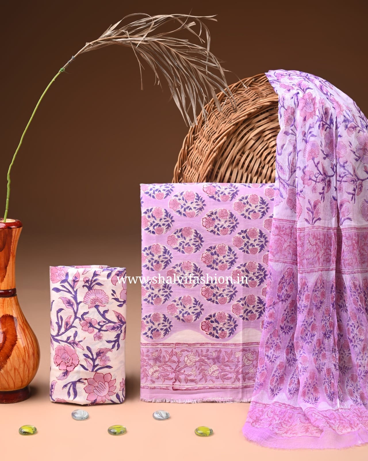 Shop sanganeri print cotton suits with chiffon dupatta (PCHF718)