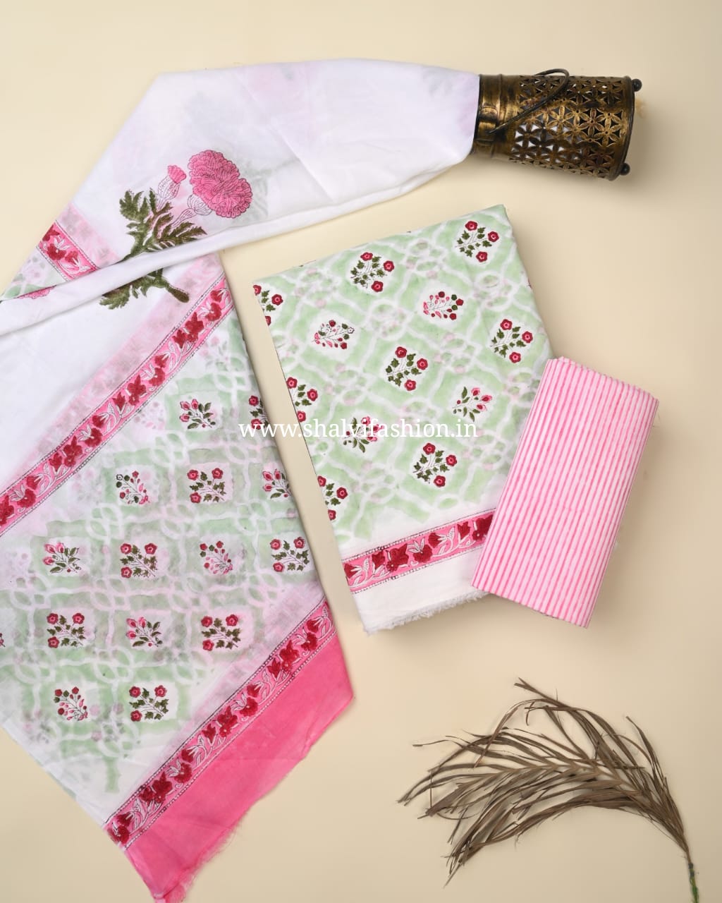 Shop hand block print cotton suits with mulmul dupatta (PRMUL582)