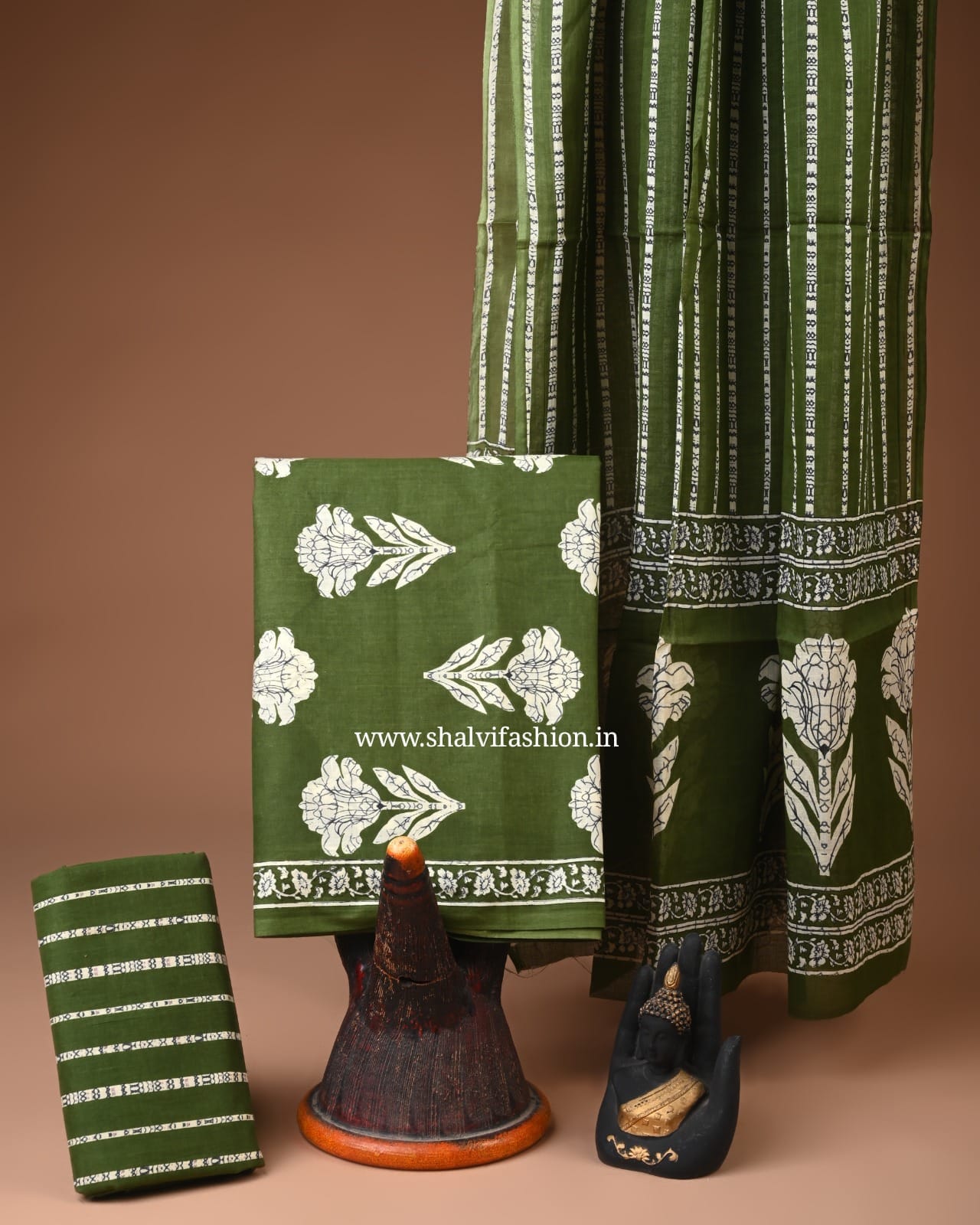 Shop hand screen print cotton suits with mulmul dupatta (COT107)