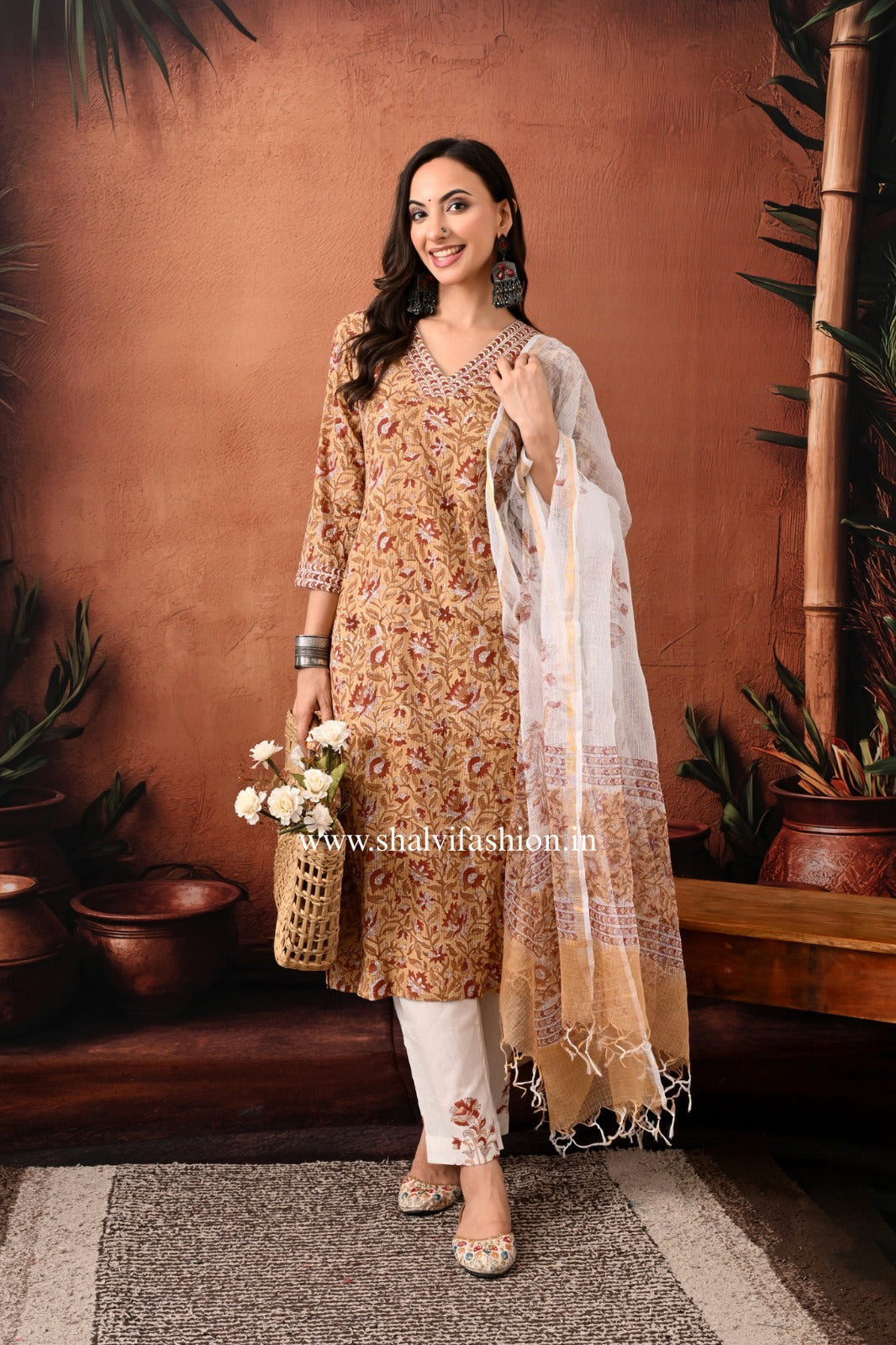 Shop hand block print cotton suits with kota dupatta online (CSS413)