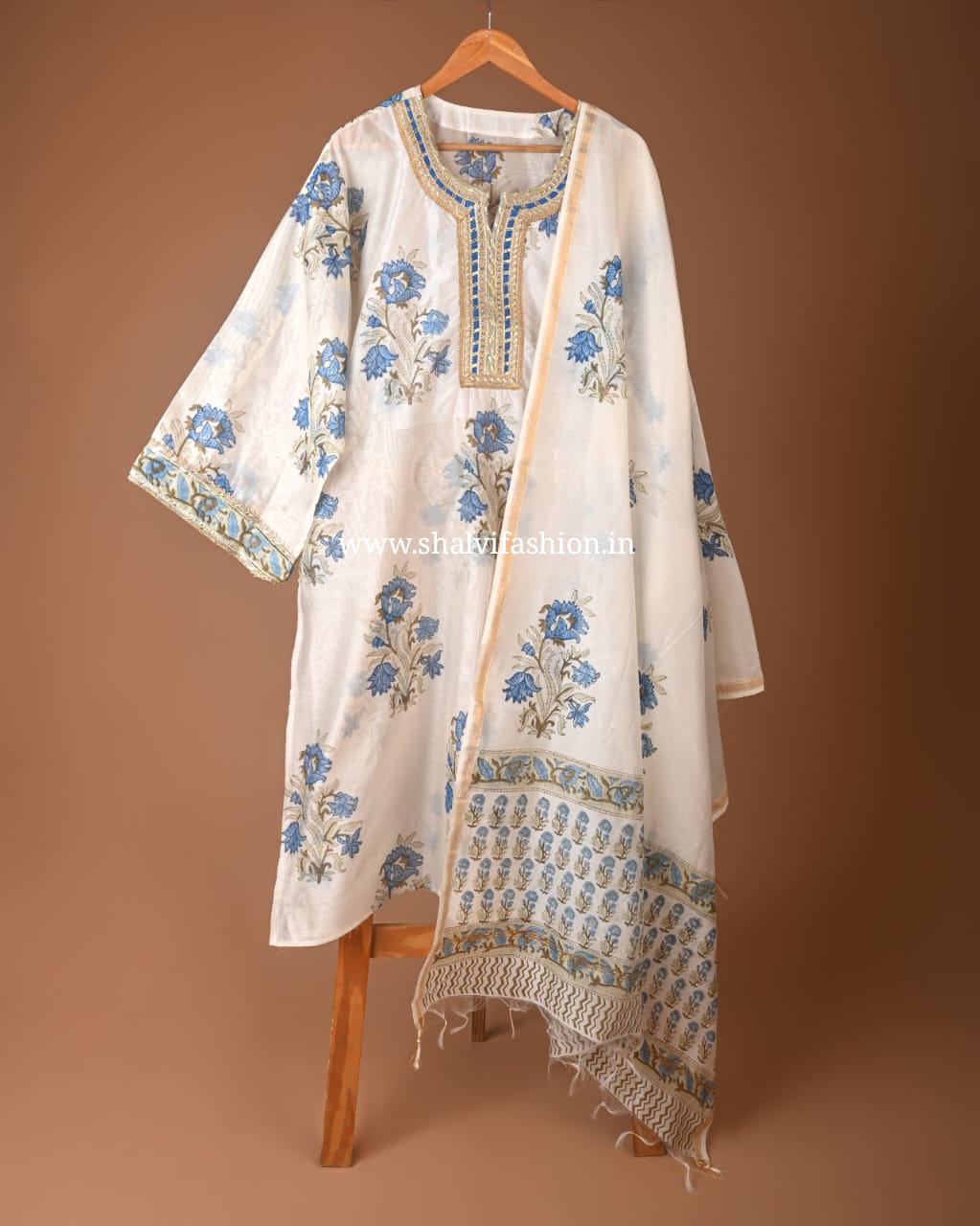 Shop semi stitched gota work chanderi suits in jaipur (GOTA75)