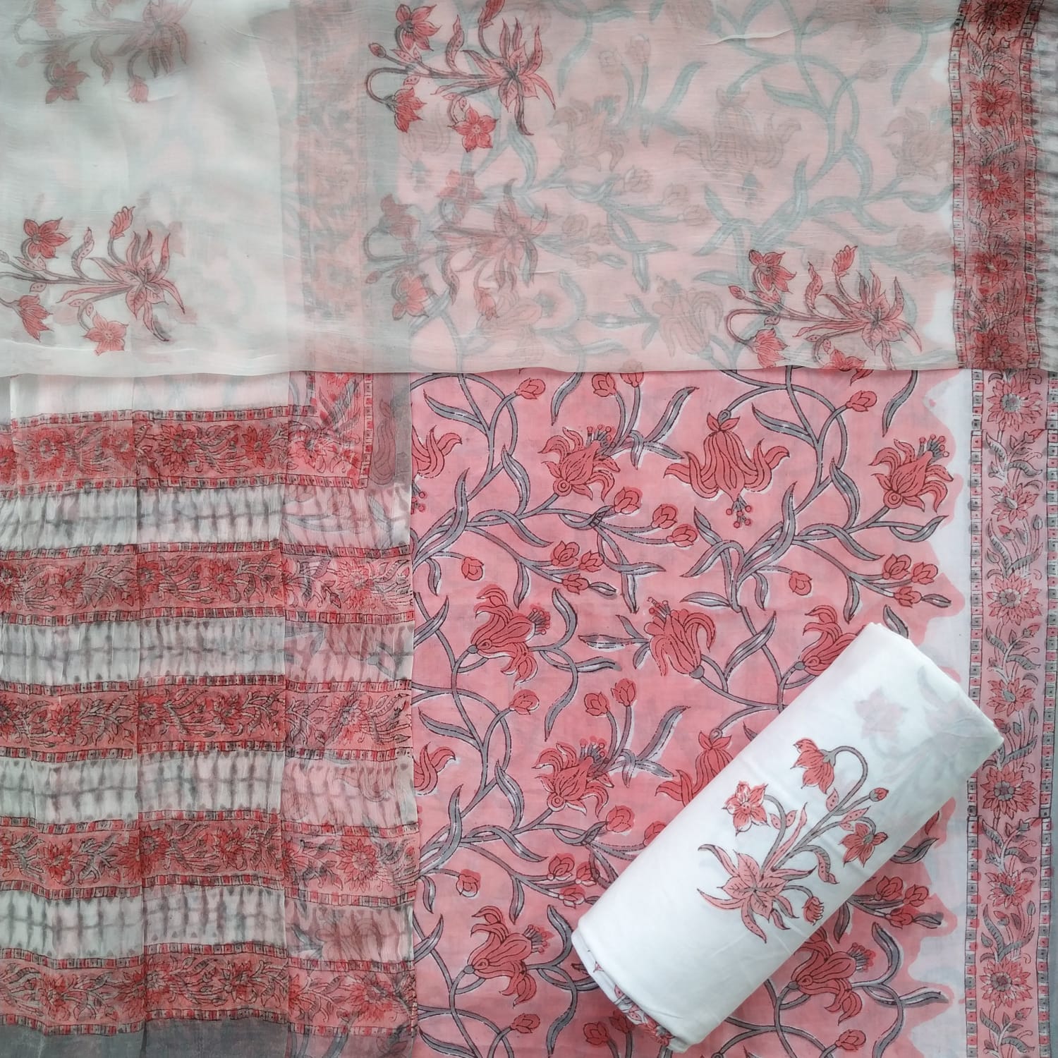 Shop unstitched cotton suits with chiffon dupatta (PCHF447)